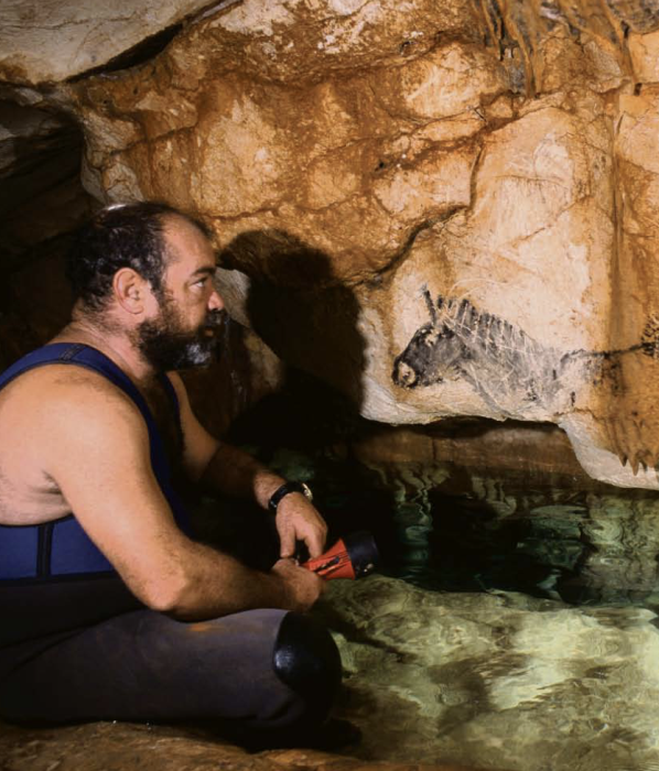 COSQUER, LA GROTTE ENGLOUTIE