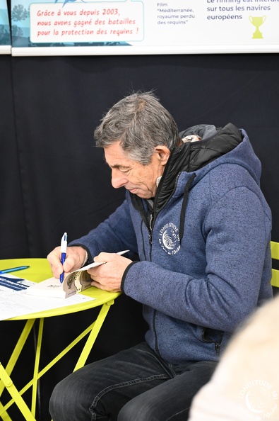 Les DEDICACES de François Sarano sur le stand H04