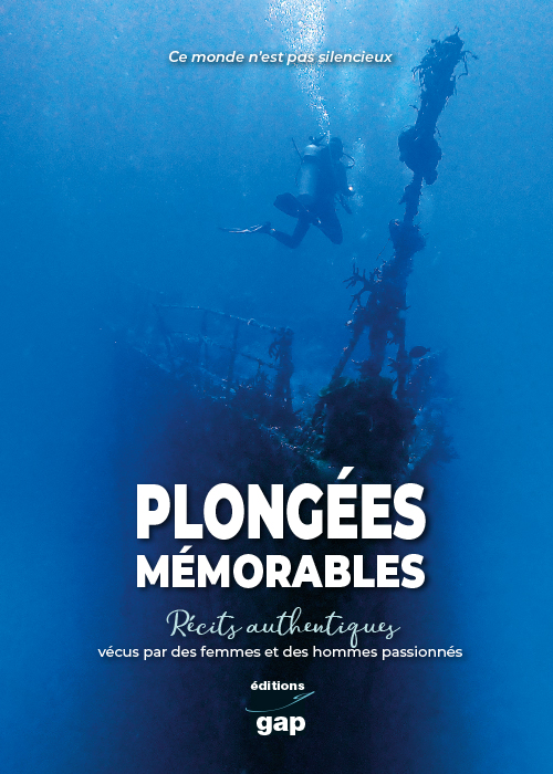 Patrick Perroquin en dédicace sur le stand Gap Librairie