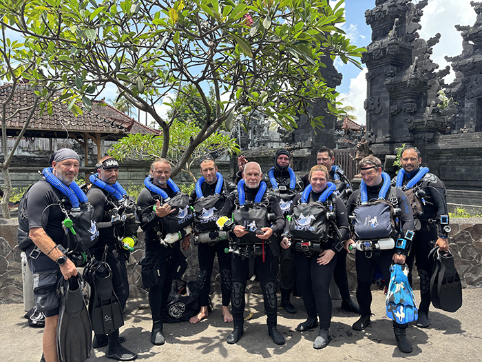 Formation Instructeur CCR Triton & Neptun à Bali avec IANTD